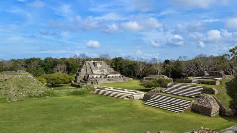 Belize Maya ruins tours