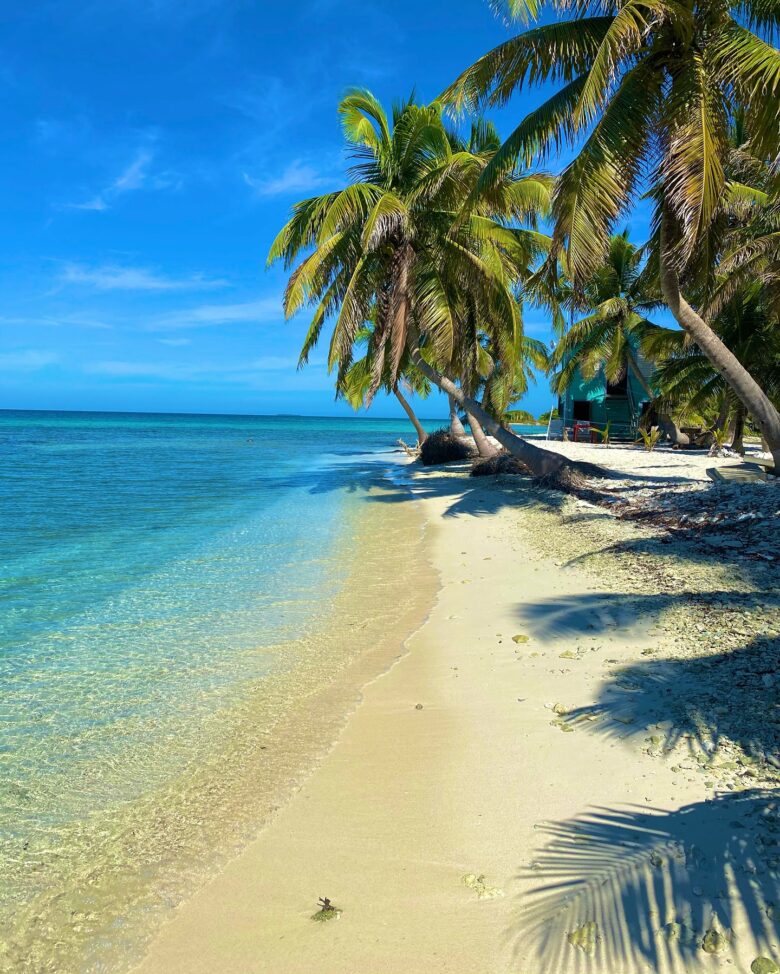 why travel to Belize